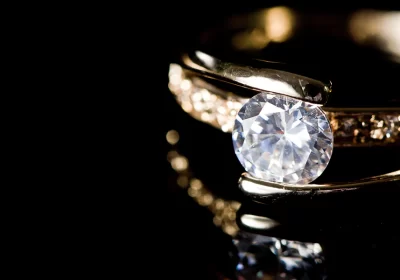 From the Heart: Personalized Engagement Rings in London